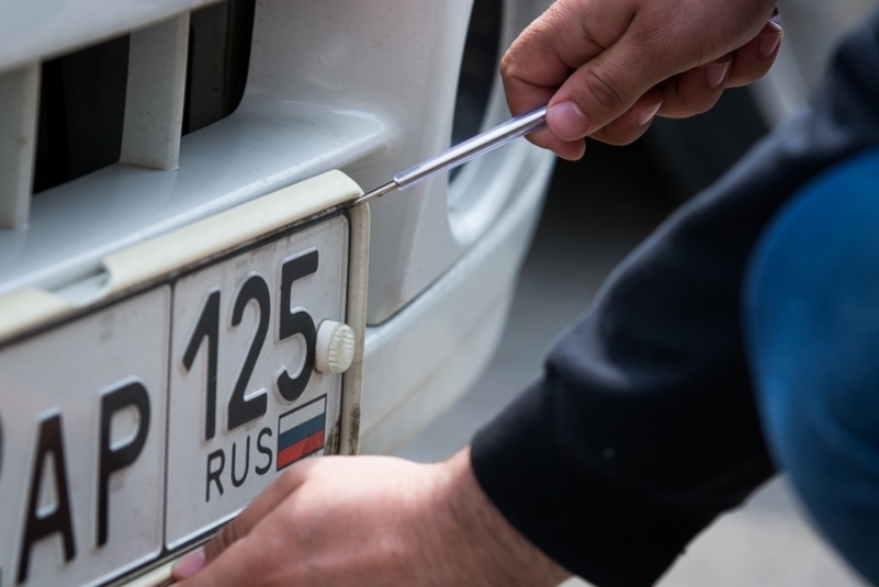 В России вводят новые коды регионов на автомобильные номера