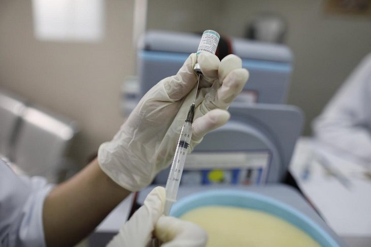Число смертей от коронавируса в России превысило пять тысяч