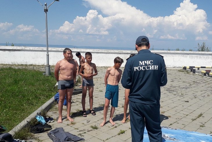 Два ребенка утонули на водоемах в Иркутской области за сутки