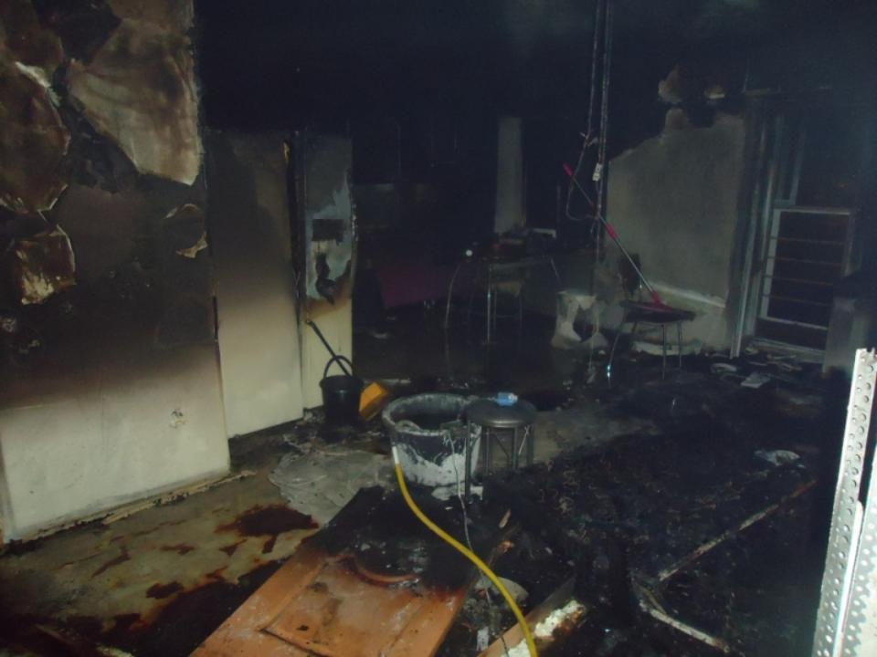 Иркутянин поджег свою квартиру в многоэтажке. Эвакуировали 64 человека