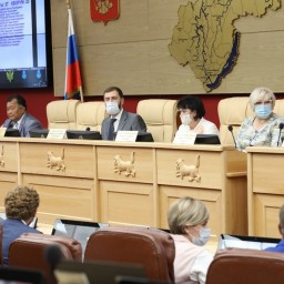 В Иркутской области по 10000 рублей выплатят на каждого ребенка в возрасте от 16 до 18 лет