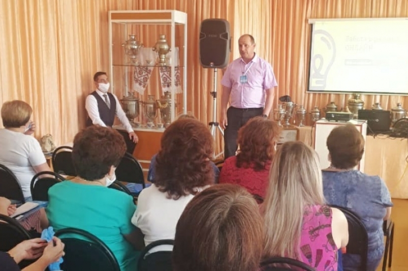 Александр Дубровин: Более тысячи детей в Братском районе увидят образовательный спектакль