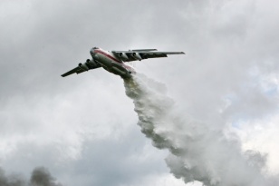 В Иркутскую область для тушения лесных пожаров 3 июля прибудет самолет Ил-76 МЧС России