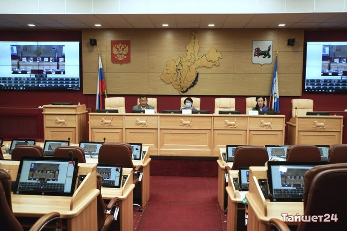 Александр Ведерников: необходимо расширить полномочия депутатов для реализации нацпроектов