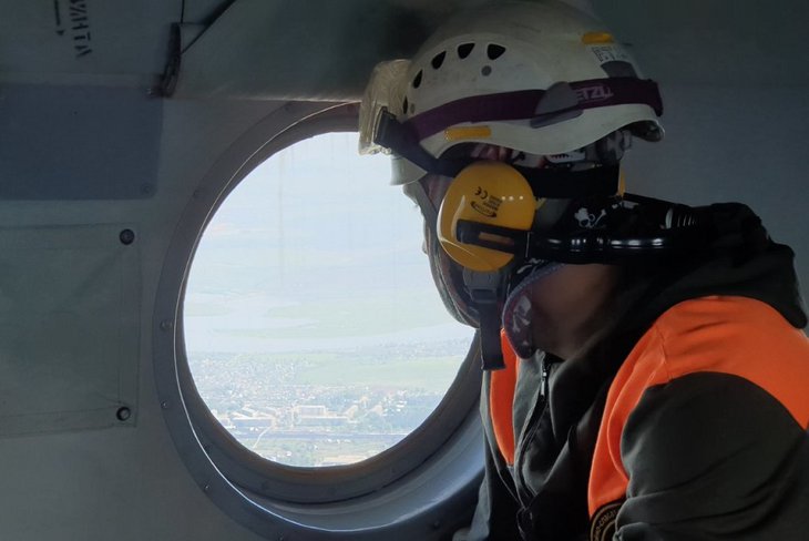В горы Восточного Саяна вылетел вертолет МЧС для спасения туристки из Иркутска