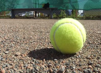 Теннисный турнир "Большой чайник" проходит в Иркутске на кортах ИрНИТУ