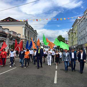 Около 45 тысяч человек поучаствовали в карнавале ко Дню города в Иркутске