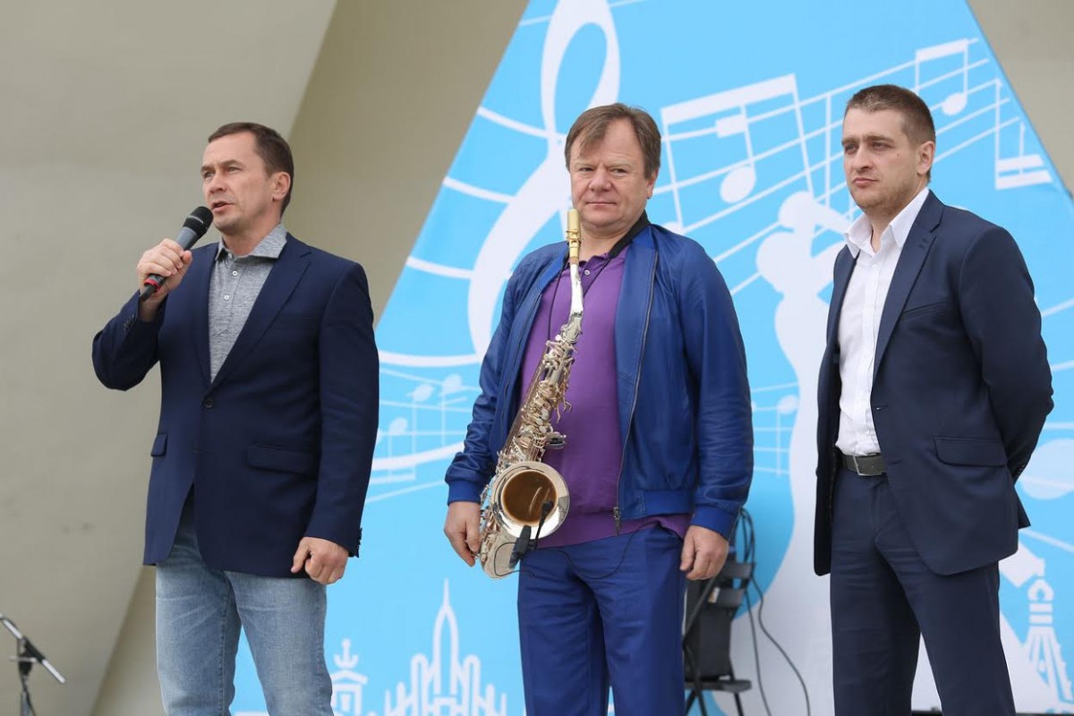 Всемирно известный саксофонист Игорь Бутман открыл джазовый фестиваль в Иркутске