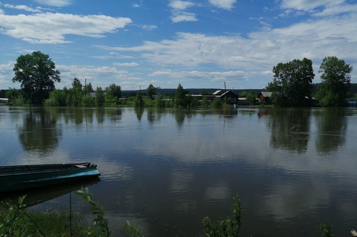 На реках Шелеховского, Слюдянского, Тулунского и Нижнеудинского районов ведется мониторинг уровня воды