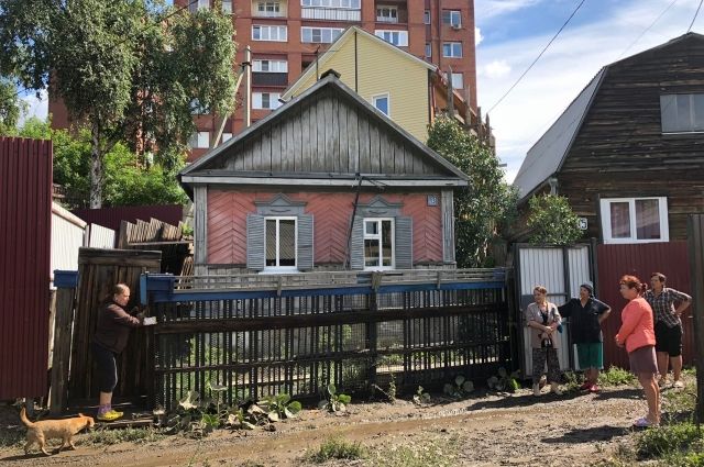 В свои дома возвращаются эвакуированные жители Иркутска