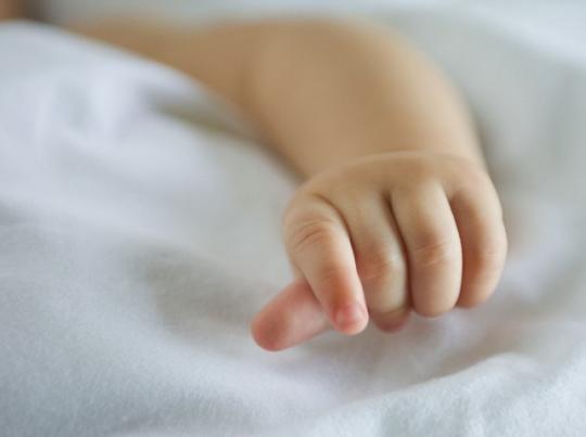 Труп двухмесячного малыша обнаружили в квартире в Усть-Куте