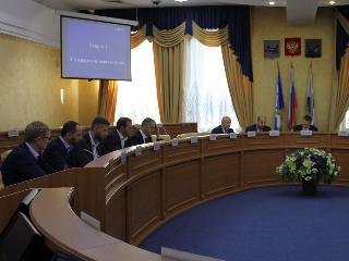 Более ста вопросов рассмотрела комиссия по транспорту при Думе Иркутска за полгода