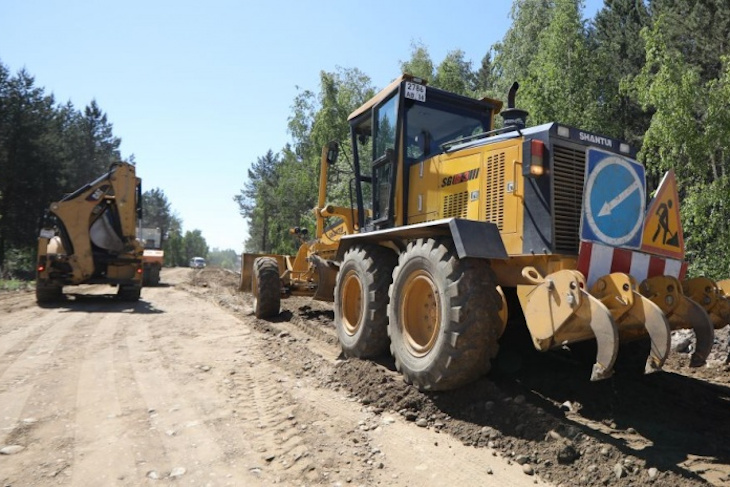 В Иркутской области завершается строительство сельской дороги из Тайшета в Шелаево