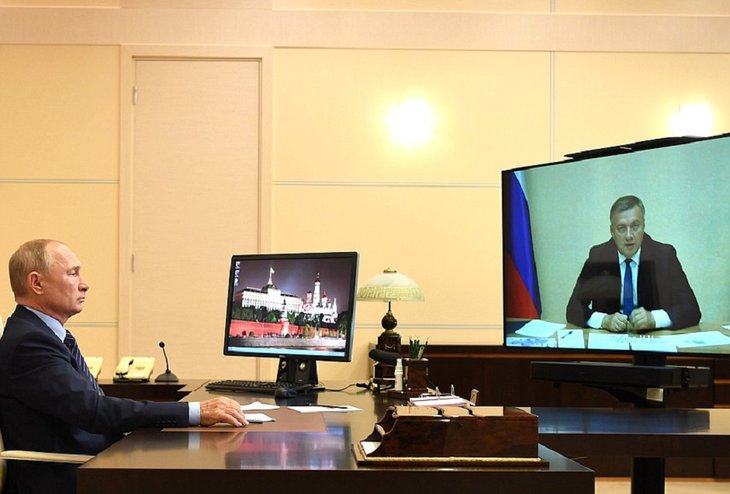 Путин поддержал просьбу Кобзева о выделении Иркутской области 10 миллиардов рублей помощи