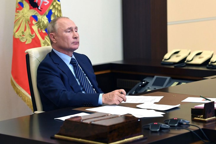 Президент обсудил с Игорем Кобзевым ситуацию с «Усольехимпромом»