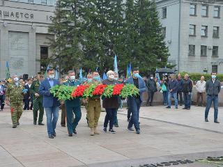 День ВДВ отметили в Иркутске митингом и шествием
