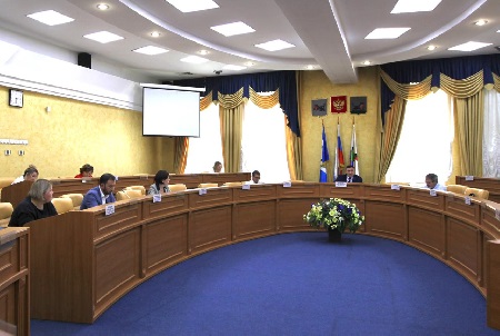 В Иркутске возобновлено проведение высшего административного комитета
