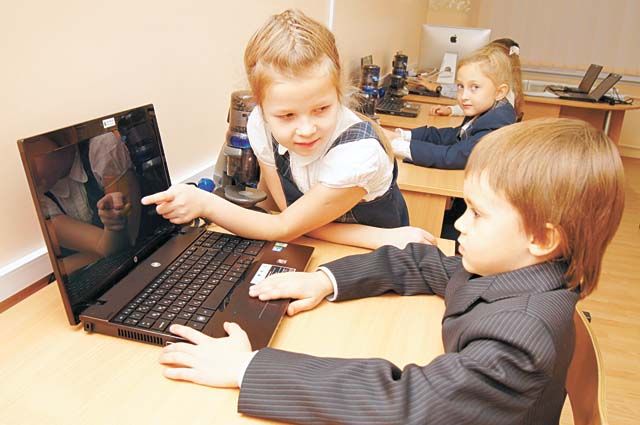 Школы и колледжи Иркутской области оснастили новыми компьютерами