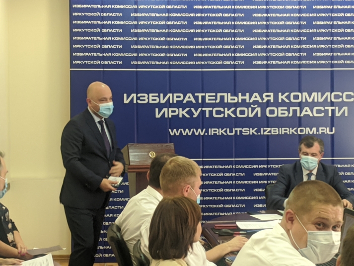 Михаил Щапов первым зарегистрировался на выборы губернатора Иркутской области