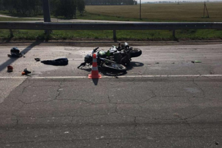 19-летний мотоциклист погиб при столкновении с грузовиком в Усольском районе