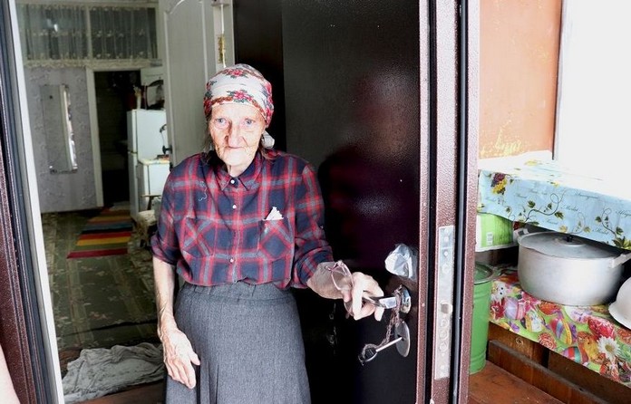 В домах девяти ветеранов в Тайшете до 30 сентября проведут ремонт