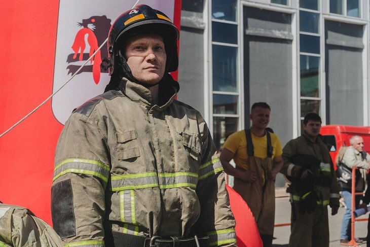 Иркутян приглашают на соревнования по пожарно-строевой подготовке