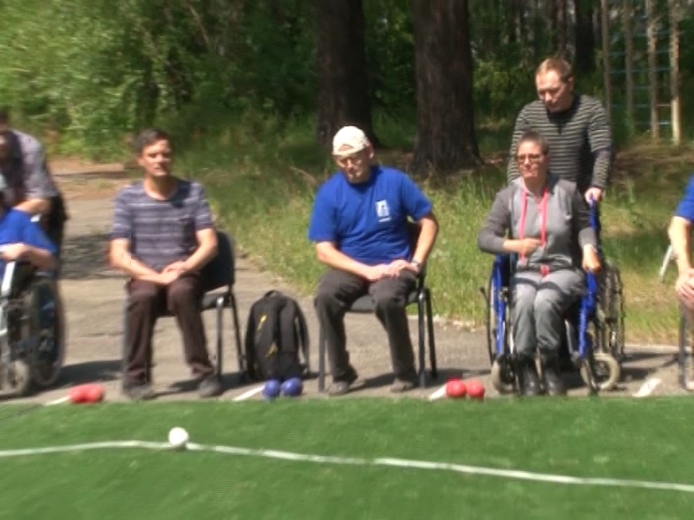 Областное первенство по бочче среди инвалидов проходит в Шелехове