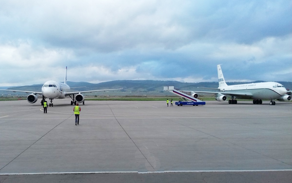 Три самолета до Иркутска экстренно сели в Улан-Удэ из-за тумана
