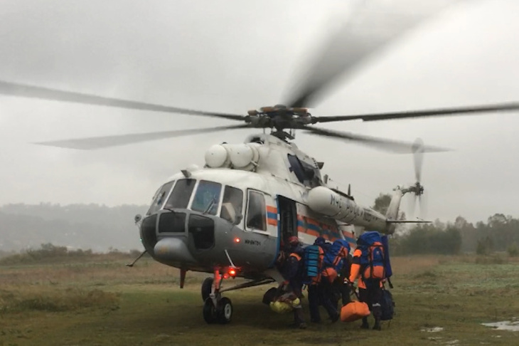 Вертолет Ми-8 вылетел на поиски пропавшего мальчика в Куйтунском районе