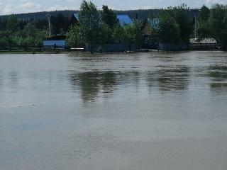 МЧС: высокие уровни воды сохранятся на реках Иркутской области