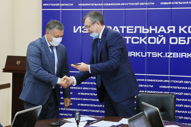 Игорь Кобзев получил удостоверение губернатора Иркутской области