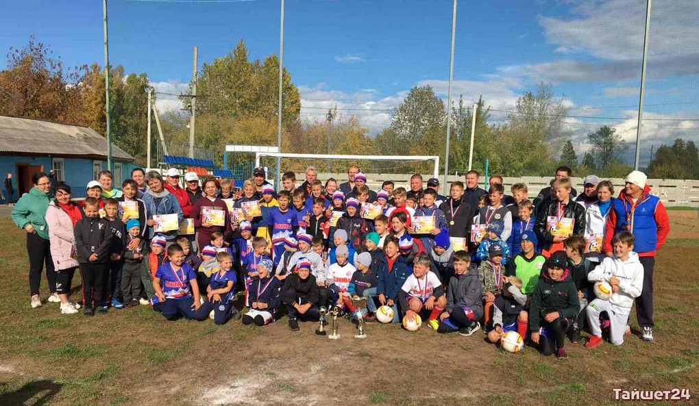 Родители против юных спортсменов: в Тайшете закрыли футбольный сезон