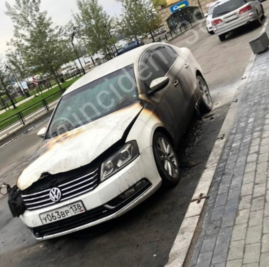 Автомобиль Volkswagen Passat горел в Иркутске