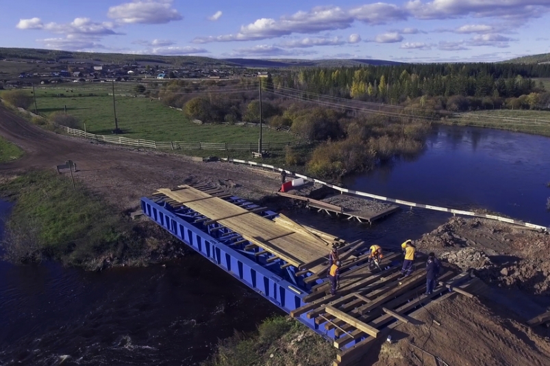 Проезд по мосту через реку Малая Анга в Иркутской области откроют на месяц раньше