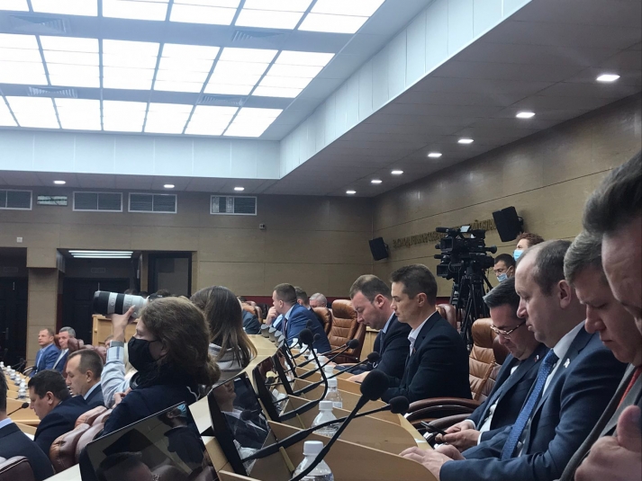 Депутаты ЗС Приангарья одобрили законопроекты о поддержке некоммерческих организаций