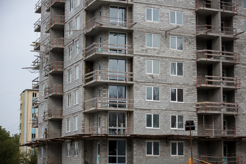 "Продуваемый сарай": россияне шокированы качеством квартир в новостройках