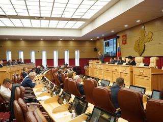 В Заксобрании Иркутской области обсудили работу системы обращения с ТКО
