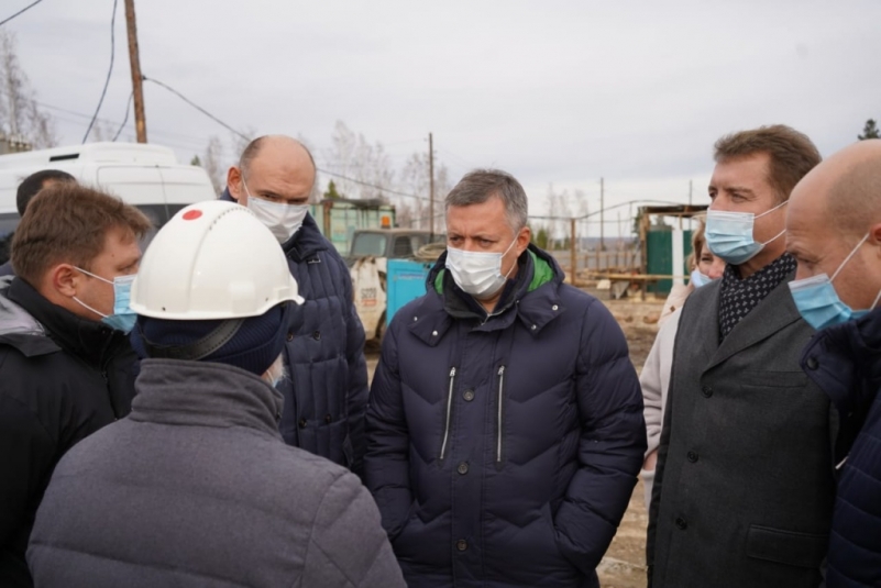 Игорь Кобзев:  Подрядчики, срывающие сроки сдачи объектов в Тулуне, должны быть наказаны