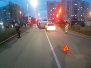 Количество пострадавших в ДТП со скорой помощью в Иркутске увеличилось до трех