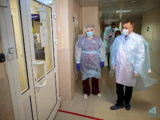Губернатор Иркутской области болеет коронавирусом, но чувствует себя хорошо