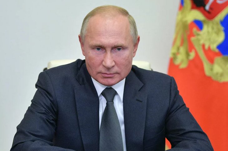 Путин поручил выделить регионам 10 миллиардов рублей на борьбу с COVID-19