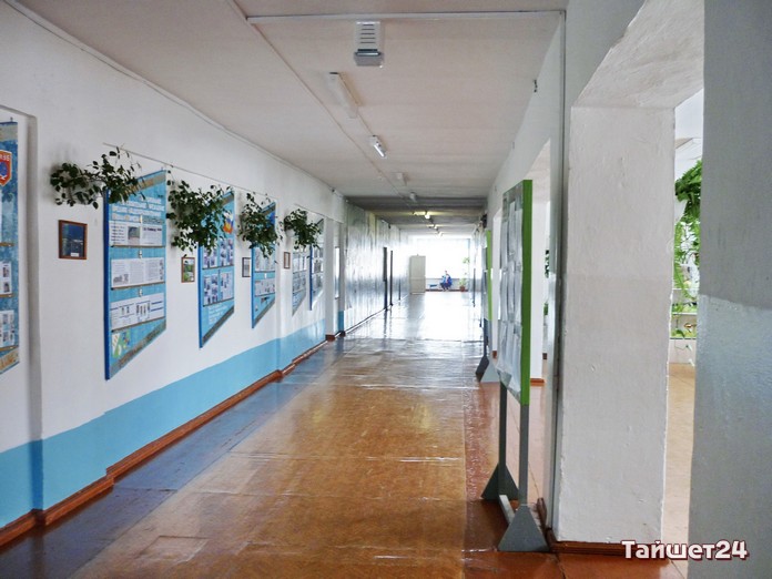 В красноярском крае на «дистанционку» уходят школьники, а в Иркутской области – студенты