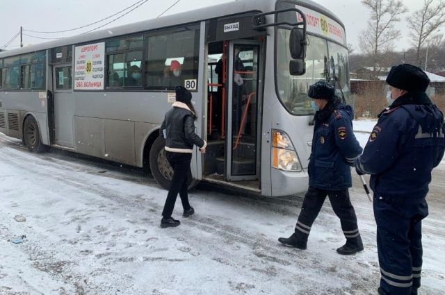 Иркутские автобусы №80 после жалоб пассажиров проверил минтранс