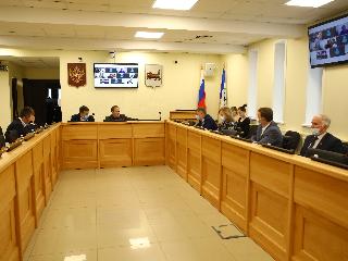 В Заксобрании Иркутской области рассмотрели законопроекты в сфере соцзащиты