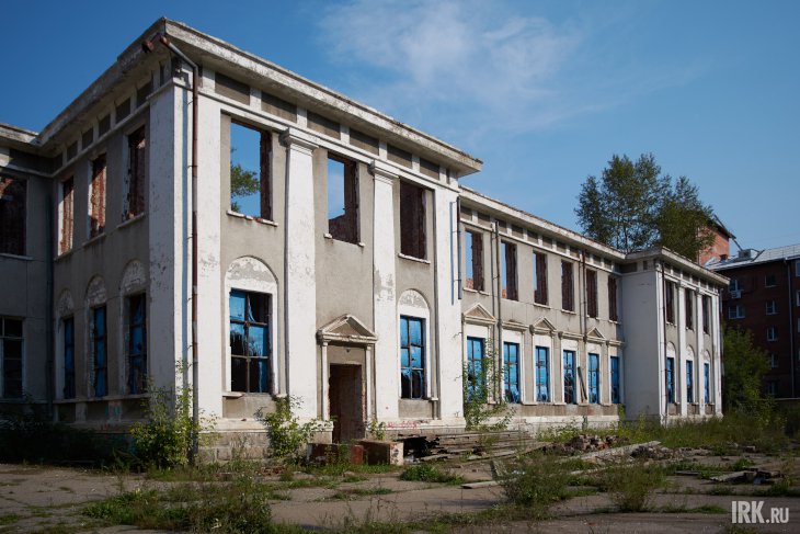 Власти Иркутска обсудят с местными жителями расположение детсада и школы на территории ИВВАИУ