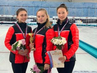 Иркутские керлингистки стали вторыми на первенстве России среди девушек до 19 лет