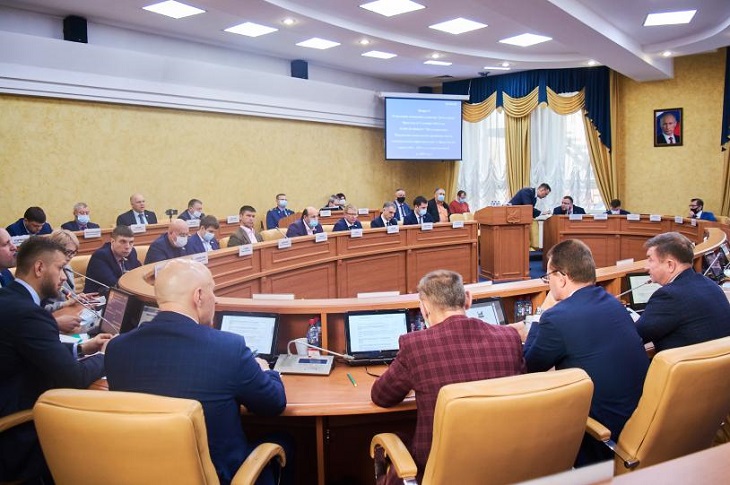 Дума Иркутска утвердила городской бюджет на 2021-2023 годы