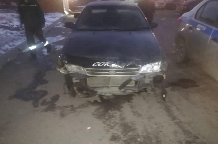 Полиция задержала водителя, снесшего ограждение возле скульптуры бабра в Иркутске