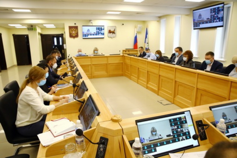 Профильный комитет ЗС Иркутской области одобрил принятие бюджета во втором чтении
