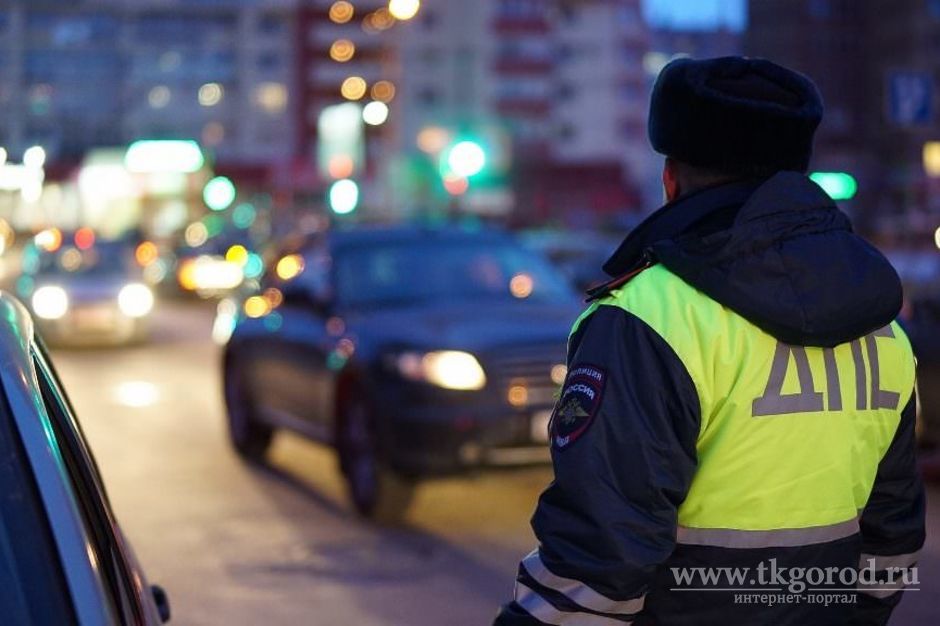 В Иркутске в ходе погони полицейские задержали пьяного лихача, устроившего несколько ДТП